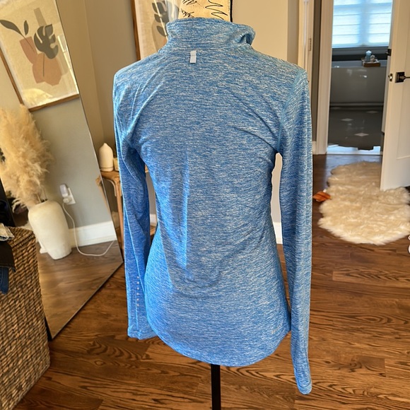 Nike Dry-Fit Pullover - Picture 4 of 6